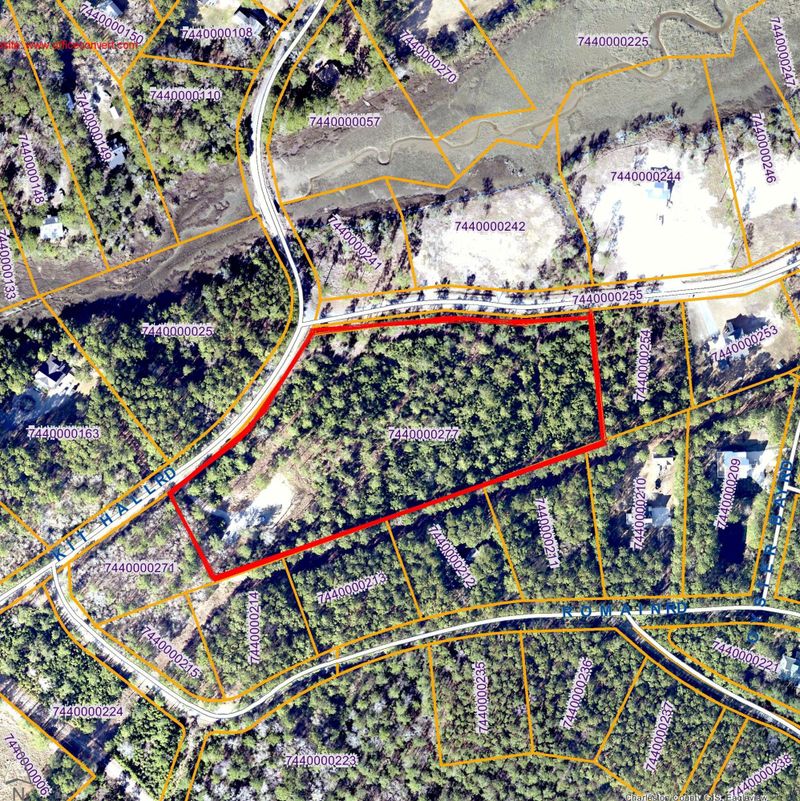 01 Kitt Hall Rd, Mcclellanville, SC 29458