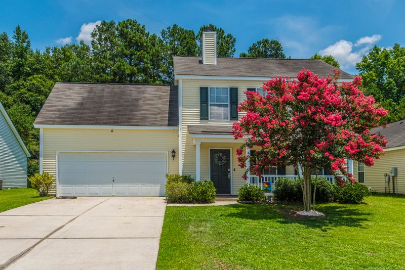 63 Blue Jasmine Ln, Summerville, SC 29483