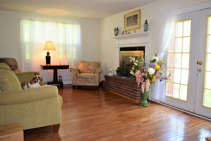 1205 W Capers Rd, Charleston, SC 29412