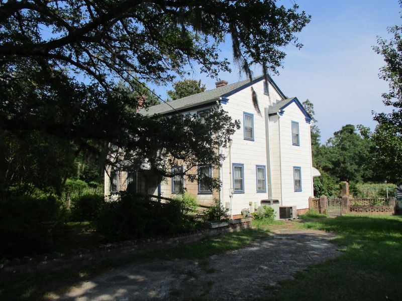 125 Germantown Rd, Summerville, SC 29483