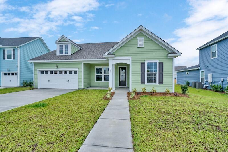 127 Ricewood Ln, Moncks Corner, SC 29461