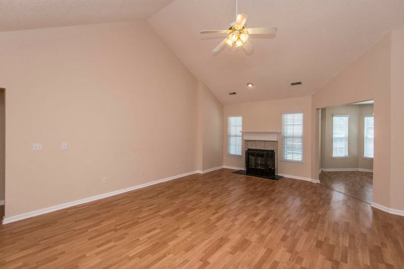 1229 Millbrook Rd, Summerville, SC 29486