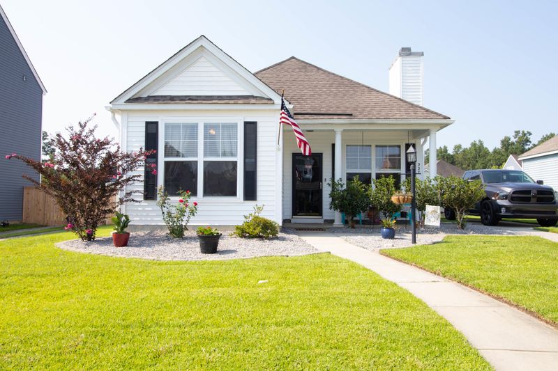 227 Killarney Trl, Moncks Corner, SC 29461