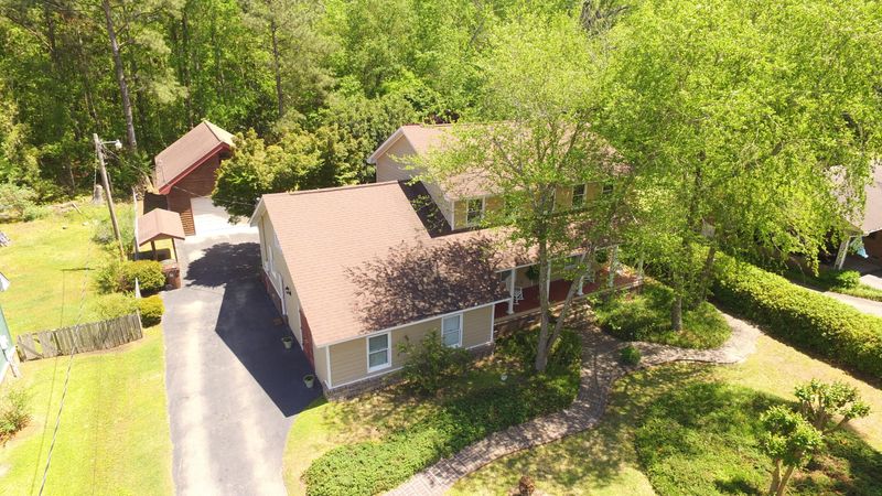 116 Pinewood Dr, Moncks Corner, SC 29461