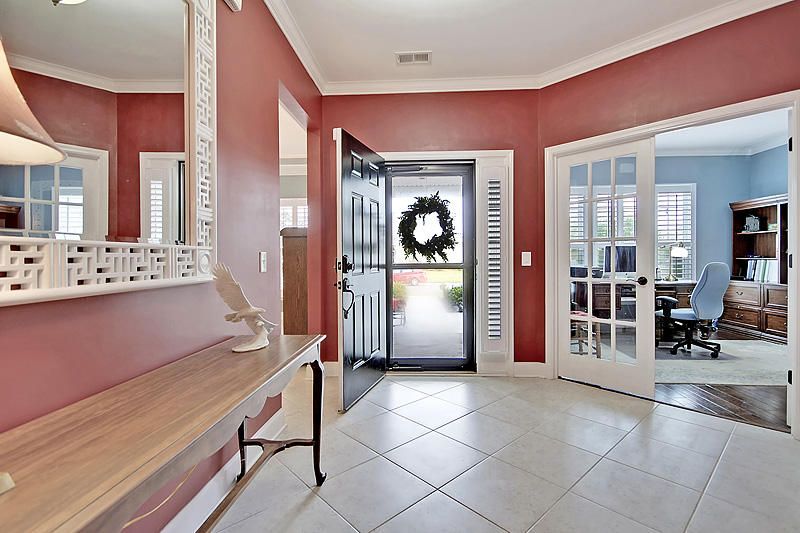 263 Waterfront Park Dr, Summerville, SC 29486
