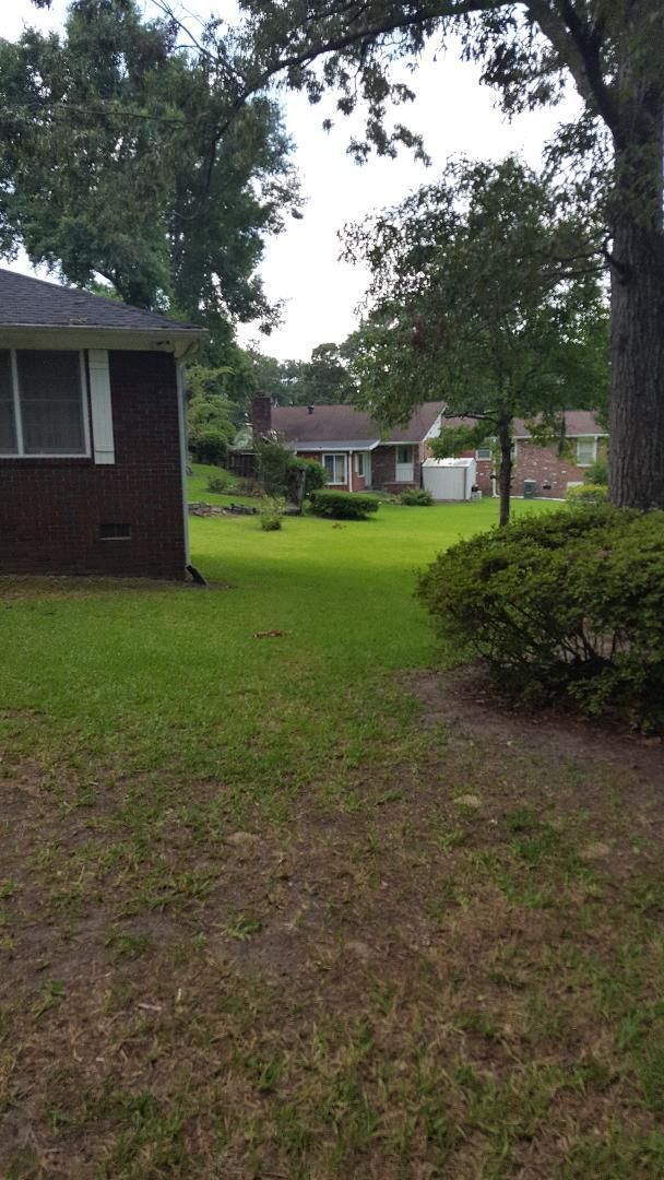 928 Holly Ct, Hanahan, SC 29410