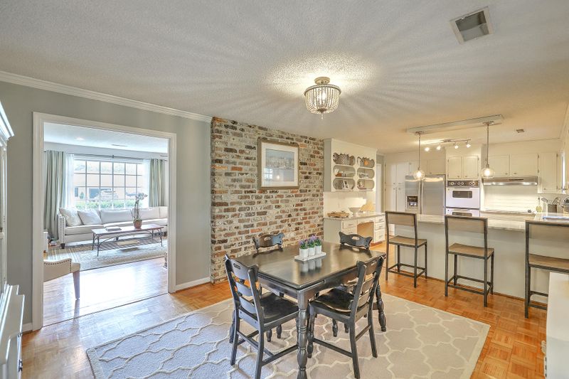 2411 Tiffany Dr, Charleston, SC 29414