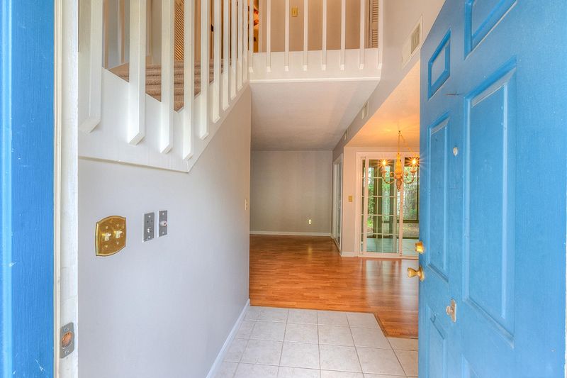 16 Indigo Ln, Goose Creek, SC 29445