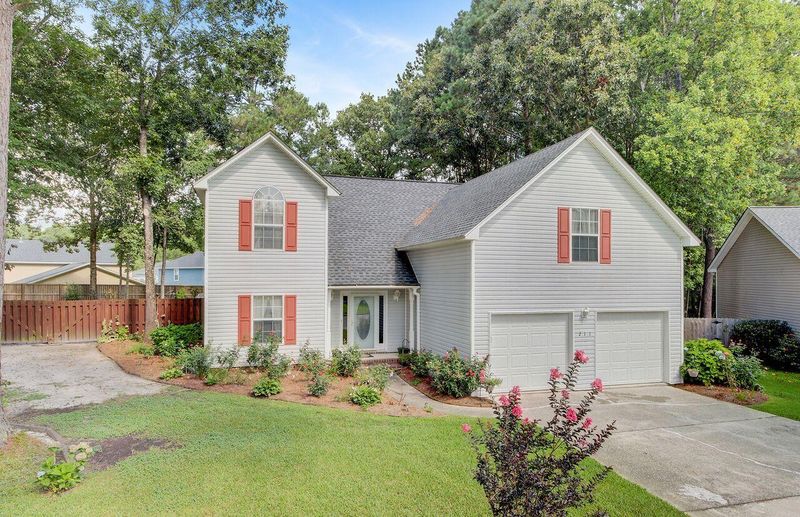 211 Bamert St, Summerville, SC 29483