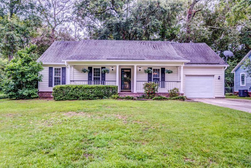 30 Hillcreek Blvd, Charleston, SC 29412