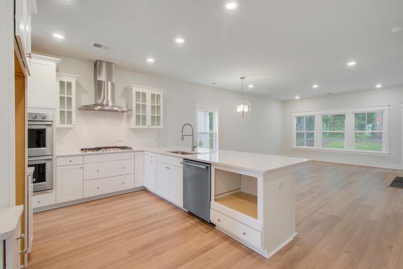 3021 Caspian Ct, Mount Pleasant, SC 29466