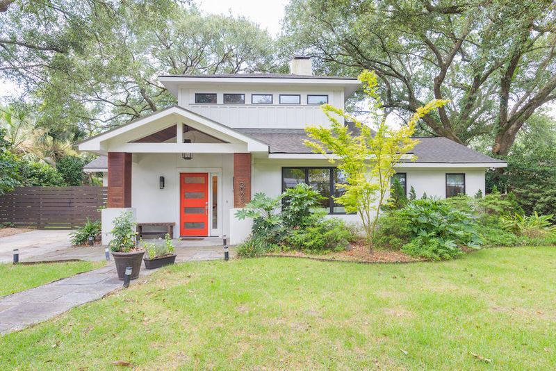 2023 Parkway Dr, Charleston, SC 29412