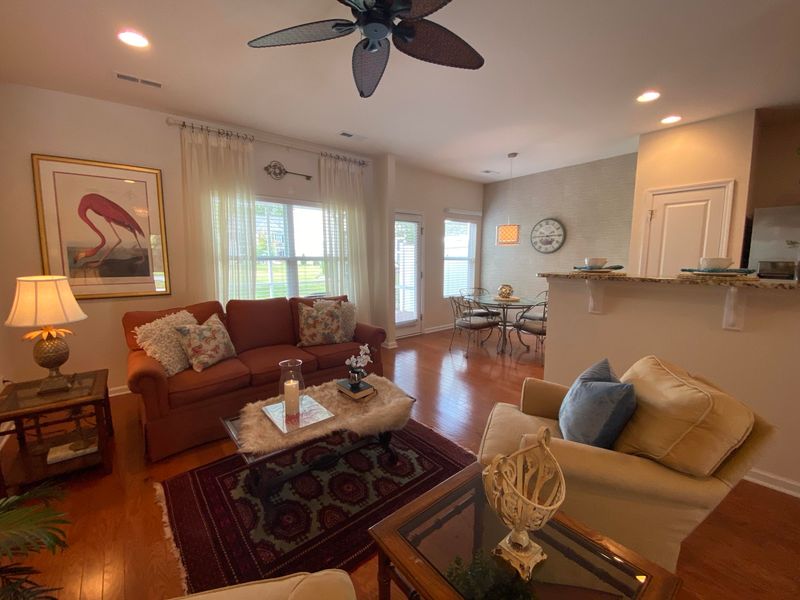 1148 Euclid Dr, Charleston, SC 29492