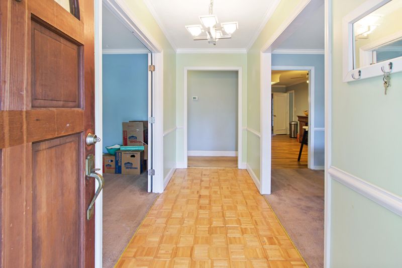 1414 Fort Johnson Rd, Charleston, SC 29412