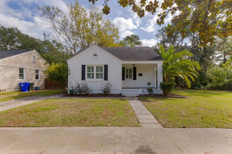 76 Colleton Dr, Charleston, SC 29407