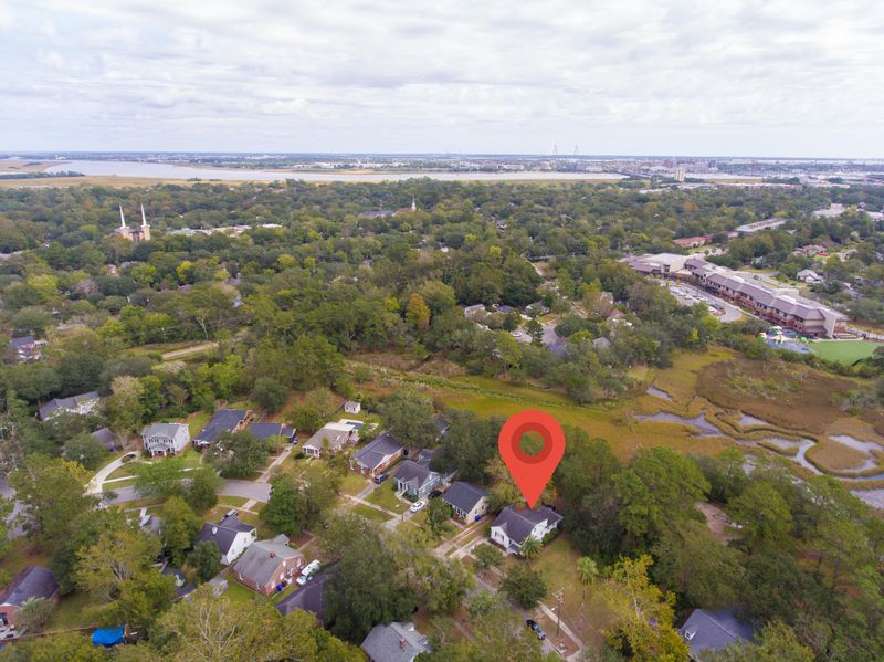 76 Colleton Dr, Charleston, SC 29407