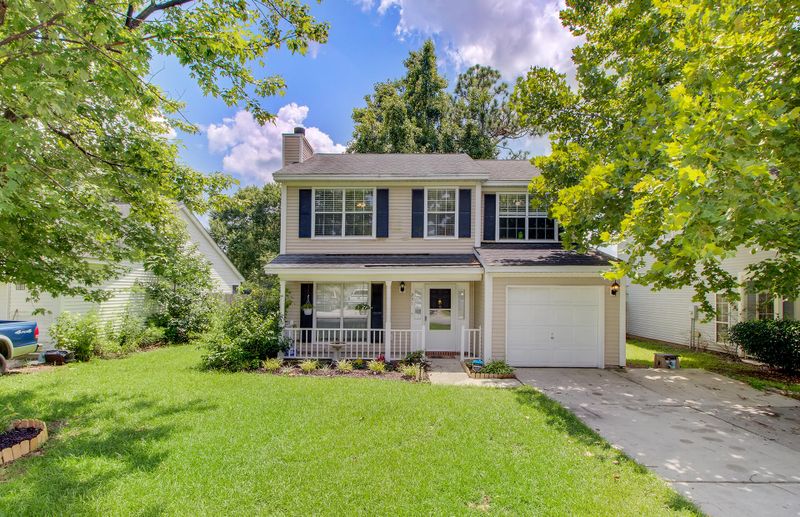 231 Hastings Dr, Goose Creek, SC 29445