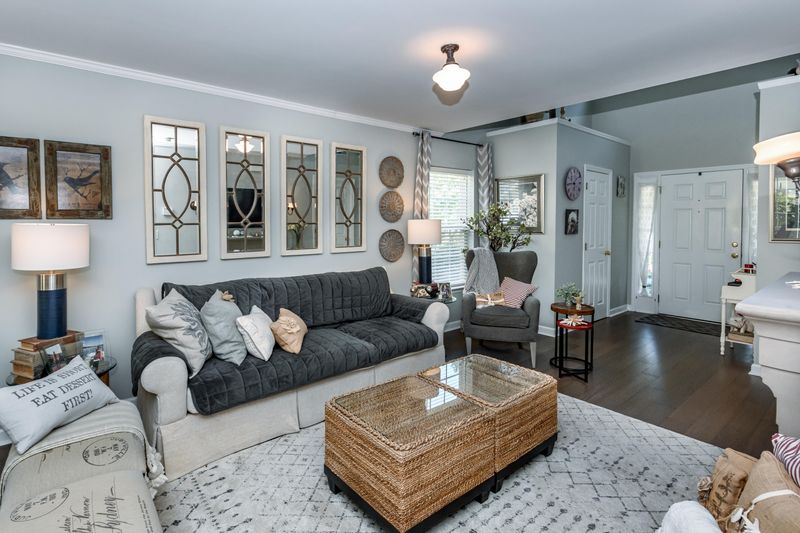 9039 Maple Grove Dr, Summerville, SC 29485