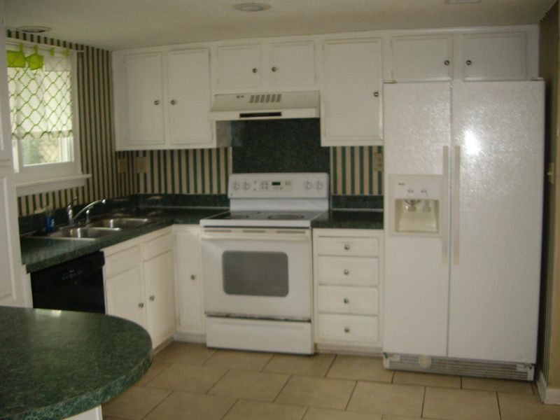 2922 Cheltenham Ln, Charleston, SC 29414