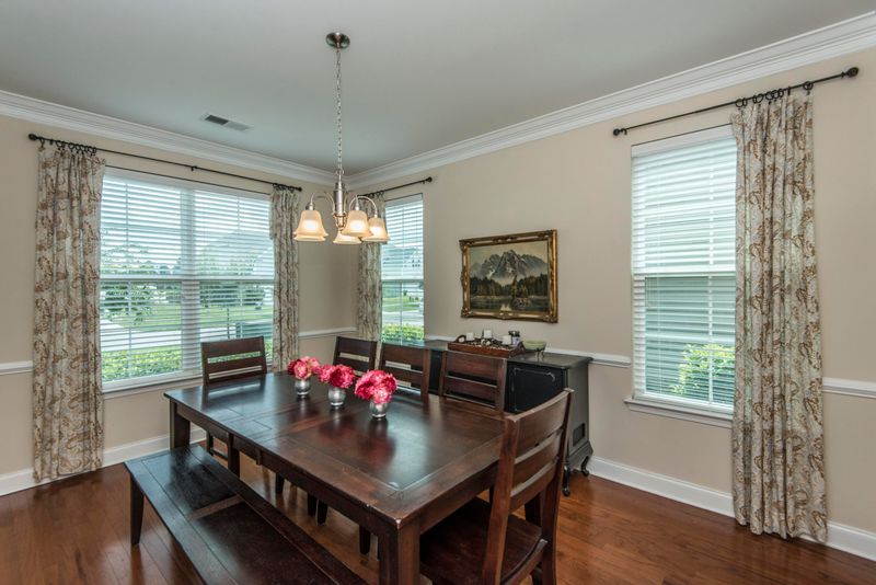 132 Royal Star Rd, Summerville, SC 29486