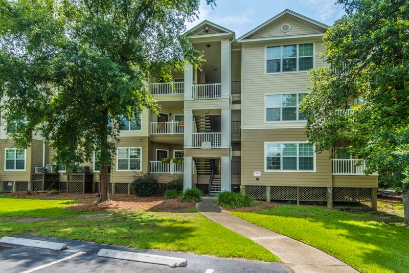 700 Daniel Ellis Dr #2301, Charleston, SC 29412