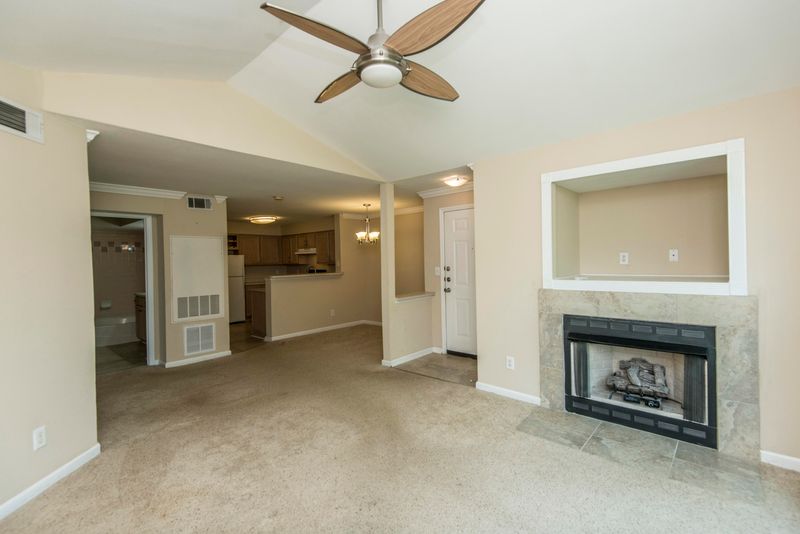 700 Daniel Ellis Dr #2301, Charleston, SC 29412