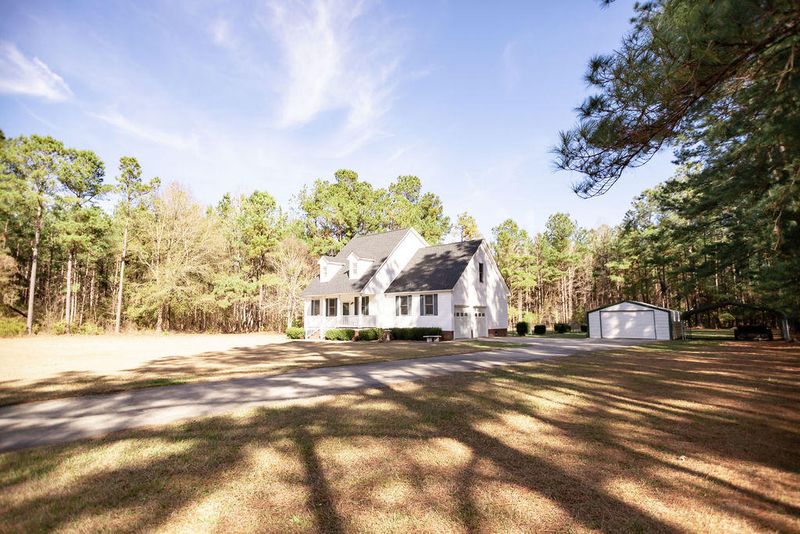 275 Sugar Hill Rd, Saint George, SC 29477