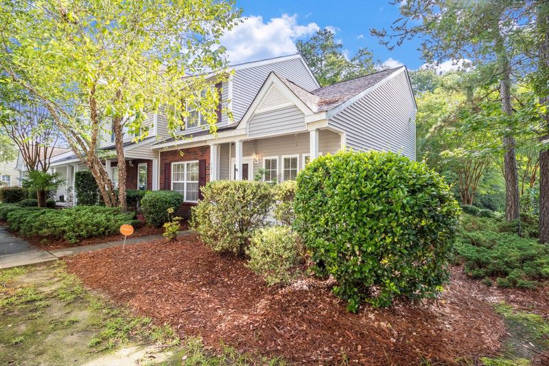 503 Elm Hall Cir, Summerville, SC 29483