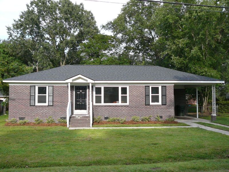 406 Mary Scott Dr, Goose Creek, SC 29445
