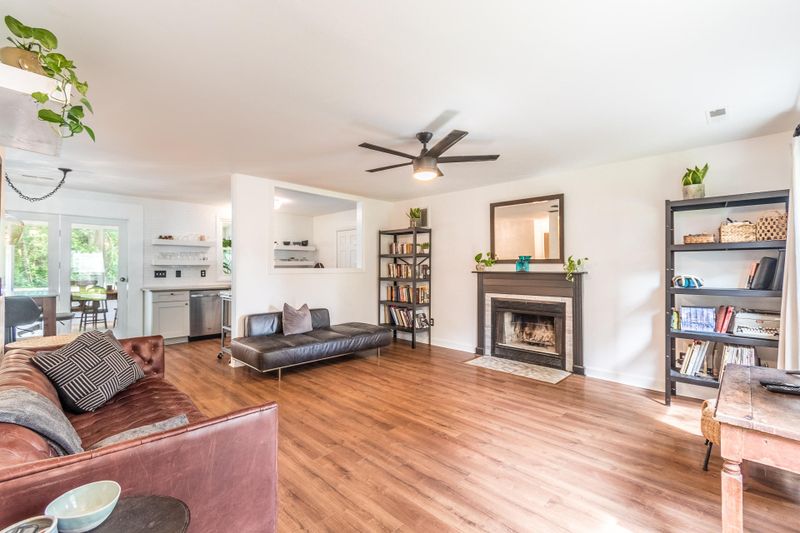 1701 Eallystockert Rd, Charleston, SC 29414