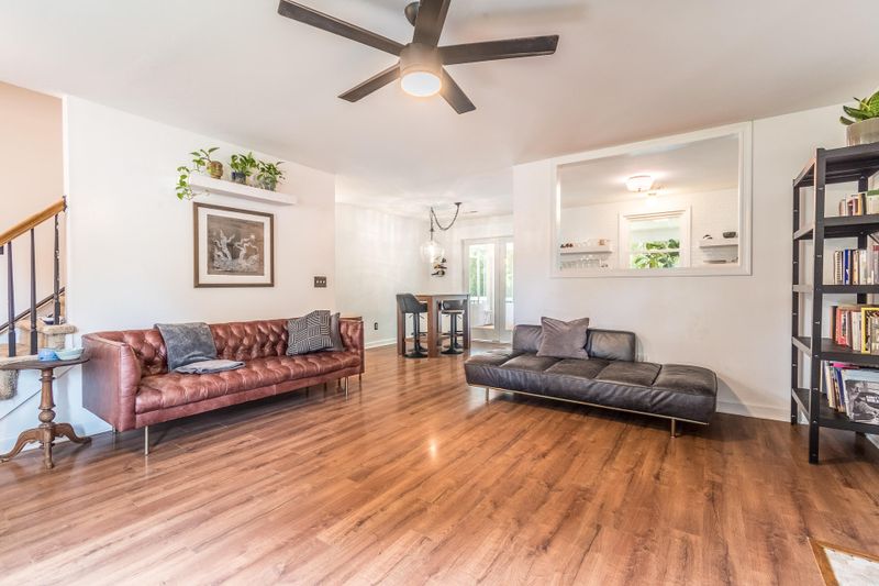 1701 Eallystockert Rd, Charleston, SC 29414