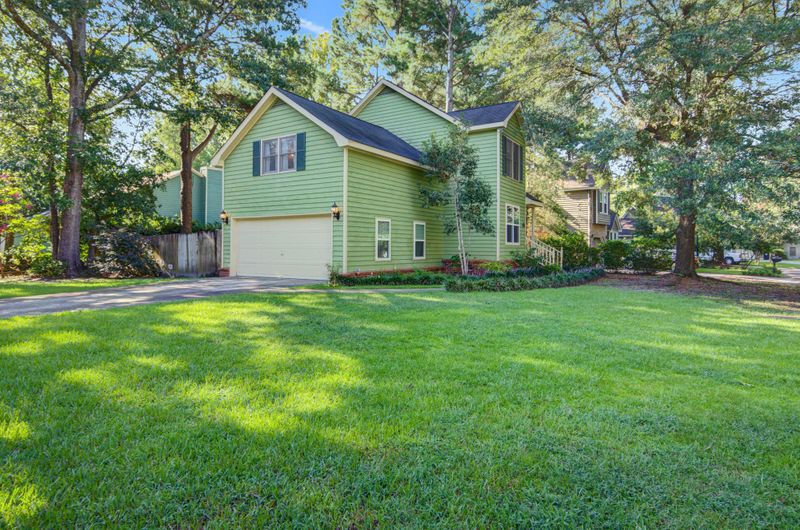201 Mansfield Blvd, Charleston, SC 29418