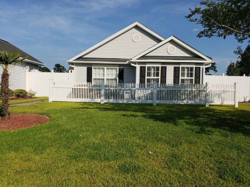 224 Savannah River Dr, Summerville, SC 29485