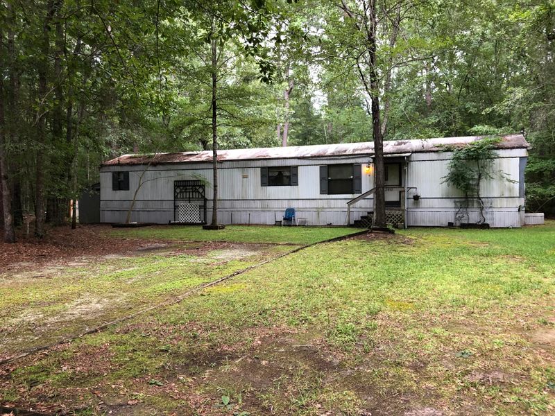 240 Haupt St, Summerville, SC 29483