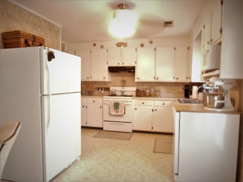4317 Karen Dr, North Charleston, SC 29405