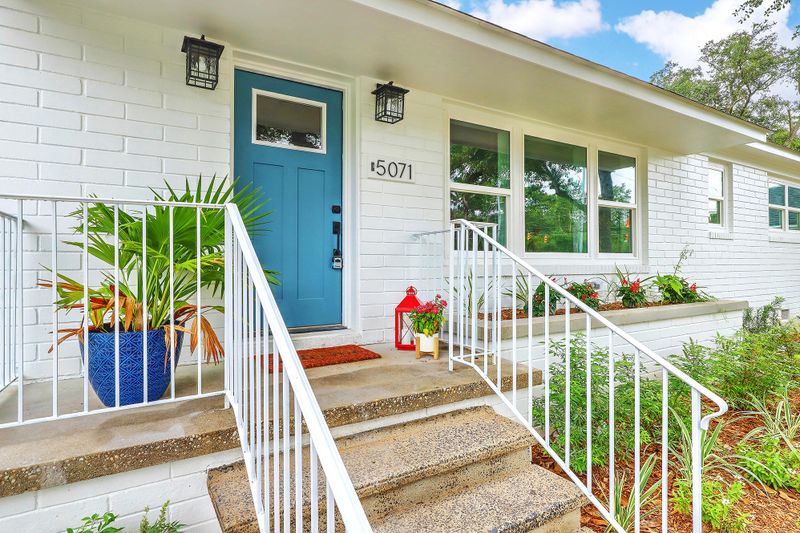 5071 N Rhett Ave, North Charleston, SC 29405
