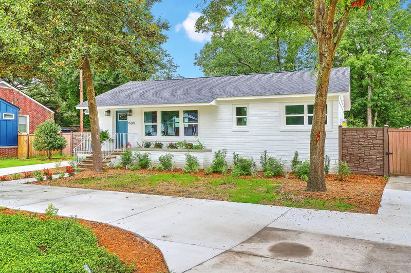 5071 N Rhett Ave, North Charleston, SC 29405