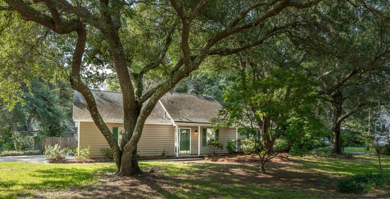 729 Gilmore Ct, Charleston, SC 29412