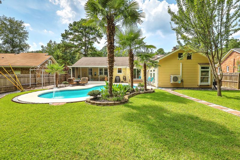 121 Wampee Curve, Summerville, SC 29485