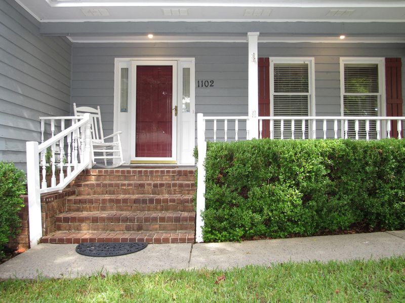 1102 Ruth Landolina Dr, Hanahan, SC 29410