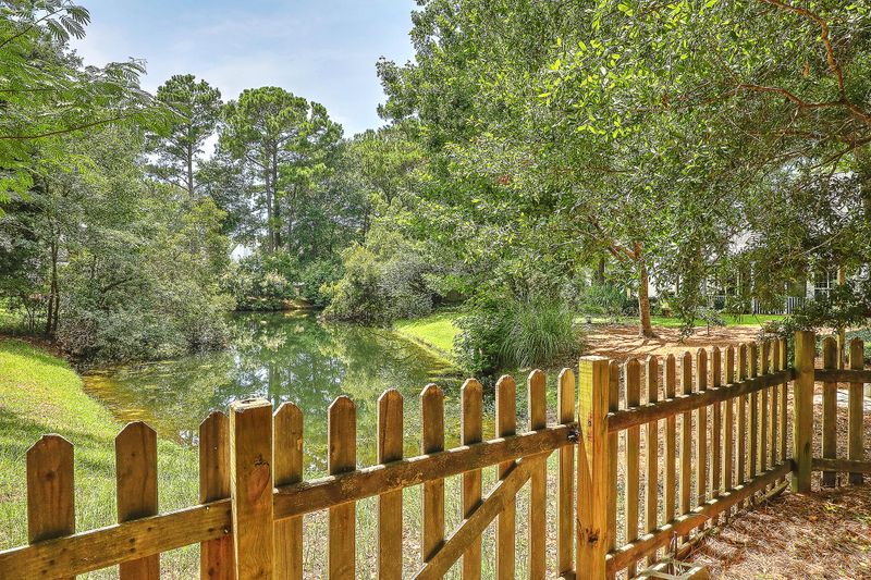1300 Lexington Dr, Mount Pleasant, SC 29466