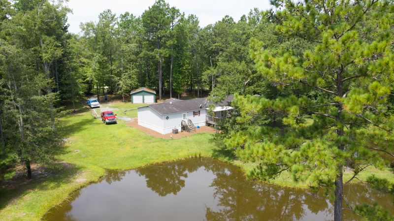 155 Della Ln, Dorchester, SC 29437