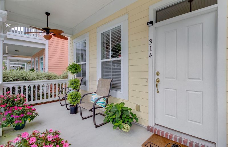 314 Barberry St, Summerville, SC 29483