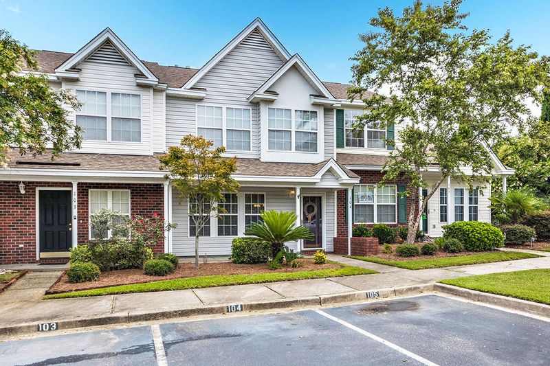 104 Hornby Cir, Goose Creek, SC 29445