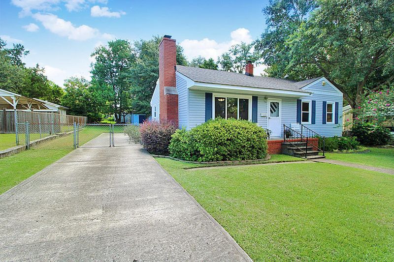 5468 Lauradell Ave, North Charleston, SC 29406