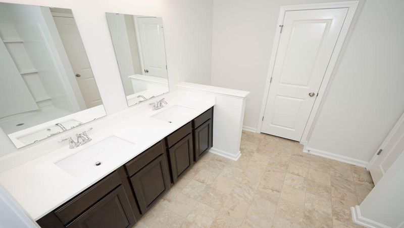 9740 Transplanter Cir, Ladson, SC 29456