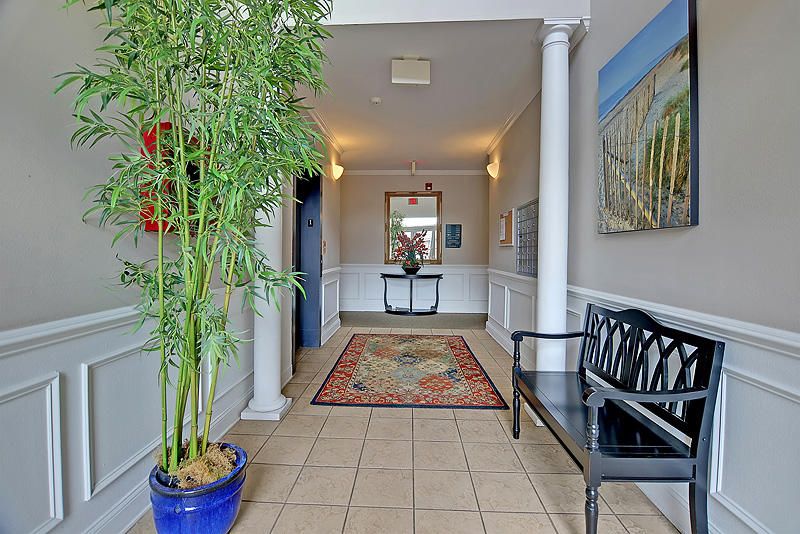 1557 Cambridge Lakes Dr #306d, Mount Pleasant, SC 29464