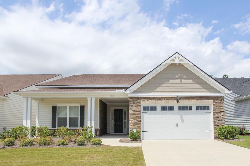 450 Four Seasons Blvd, Summerville, SC 29486
