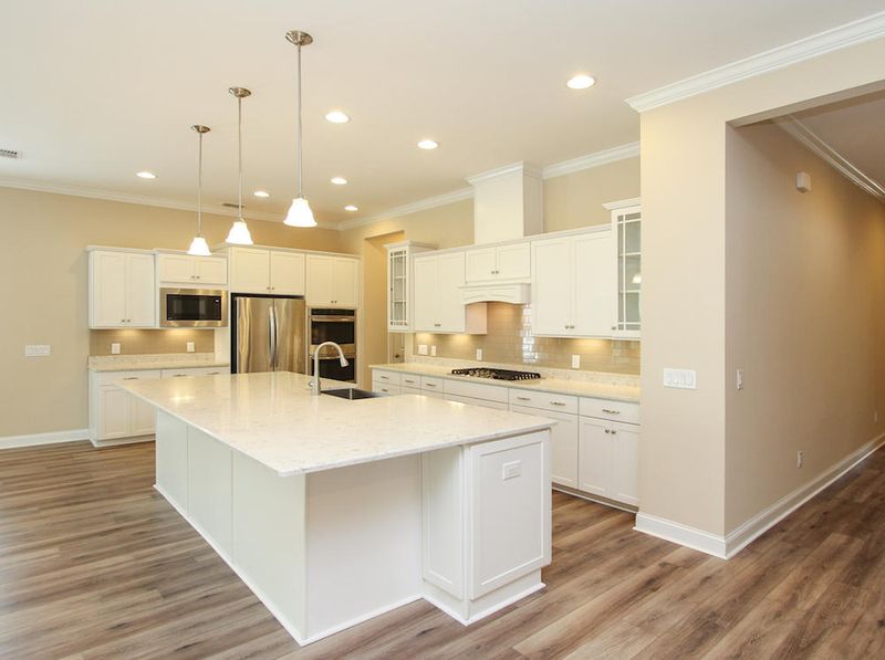 450 Four Seasons Blvd, Summerville, SC 29486
