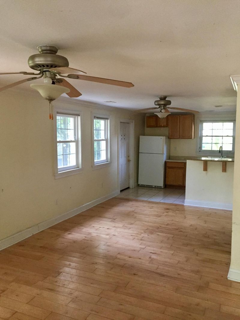 937 Benada St, Charleston, SC 29407